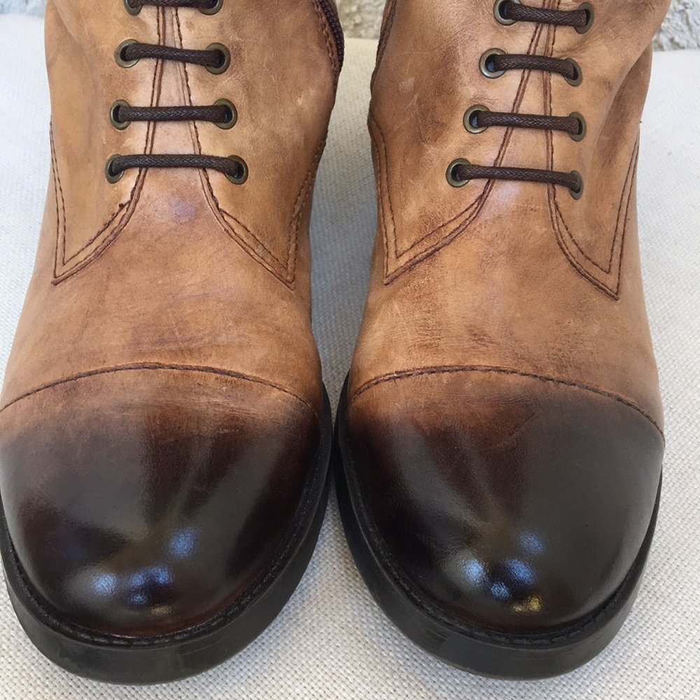 Vince Camuto Fenton Distressed Leather Boots 8.5 - Picture 5 of 16